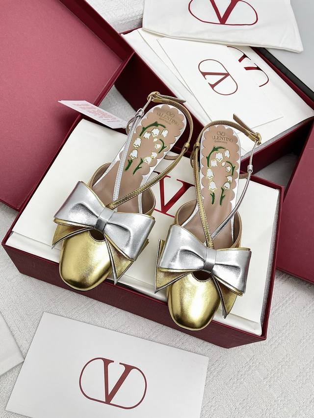 Valentino Valentin*25Ss Bowknot Chunky Heel Sandals The Bowknot Element Is Sweet