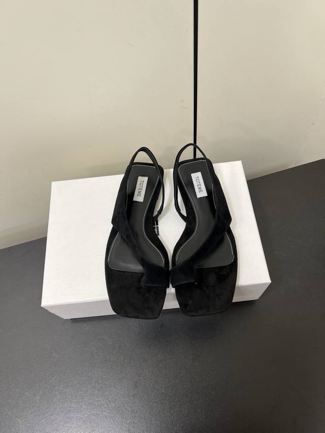 Toteme 25S Spring And Summer New Minimalist Square Toe Clip-Toe Flat High-Heeled