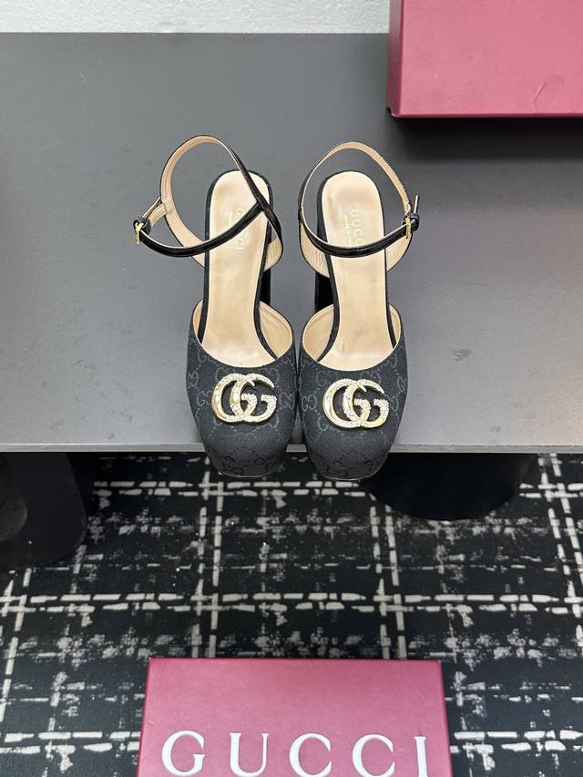 Gucc* Classic Spring And Summer Catwalk Horsebit Buckle Presbyopic Wedge-Heeled