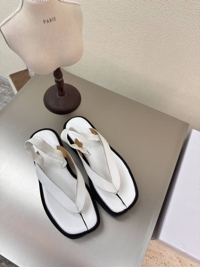 Thick-Soled Flip-Flops Split-Toe Sandals Mm6 Maison Margiela White Calfskin Hot