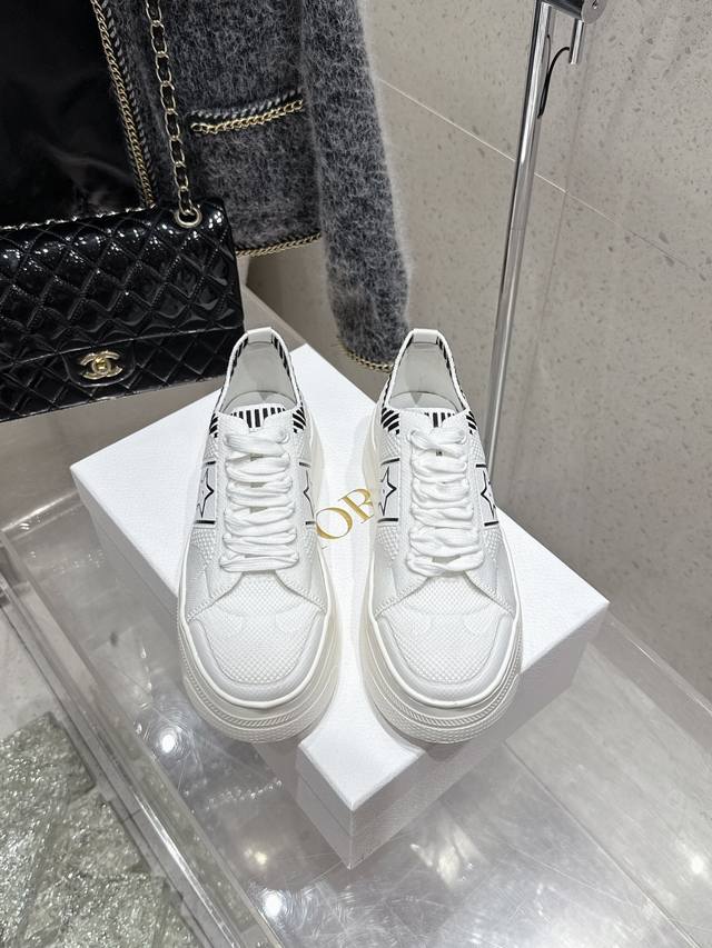 Purchasing-Level Thin Sole, Thick Sole Dior Dior 25 Spring/Summer Star Sneakers