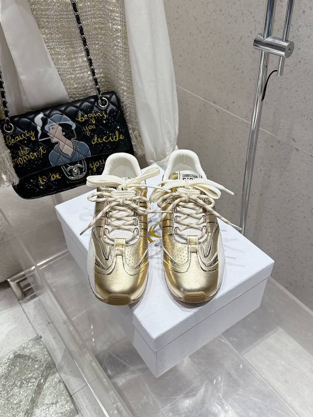 Purchasing-Level Dior D-Sketch Sneakers Made A Splendid Appearance At The Dior 2