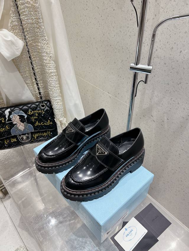 Factory Price P Prada 24Ss Autumn And Winter Thick-Soled Triangle Logo Loafers F