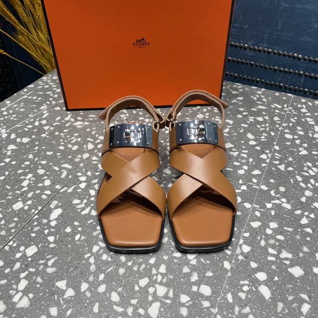 Herm S Herm S Upper: Cowhide Inner Lining: Sheepskin Outsole: Genuine Leather Ou