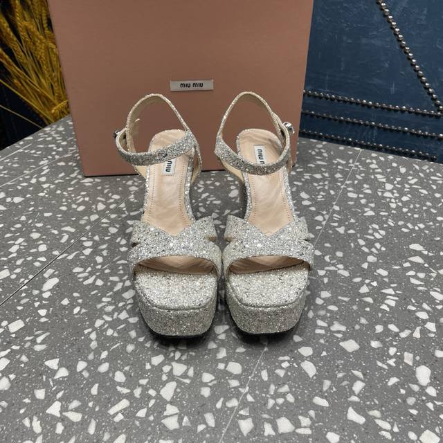 Miu Miu Catwalk Style The New Summer High Silk Waterproof Platform Shoes Look Gr
