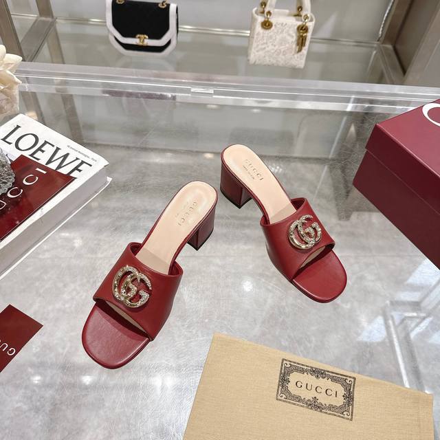 9719-6 Burgundy 35-42