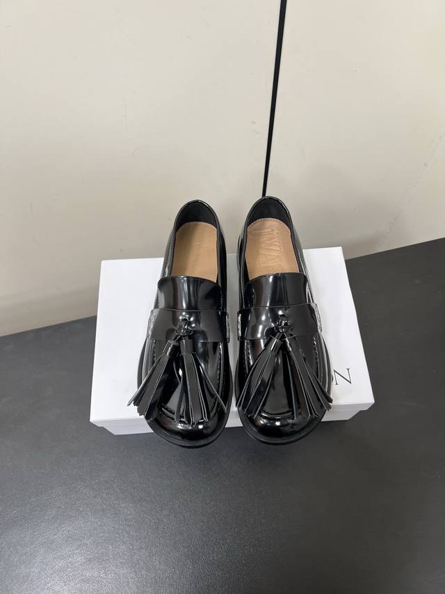 Jwanderson 25 Spring And Summer New Lantern Knot Flat Loafers The Upper Has Exag
