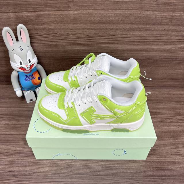 Top Version Tfboys X Off-White Round Toe Lace-Up Low-Top Sneakers For Couples In