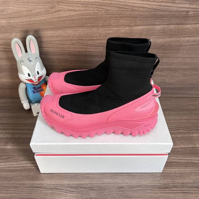 Top Version Moncler Trailgrip Round Toe Fabric Pull-On Short Boots Couple Shoes