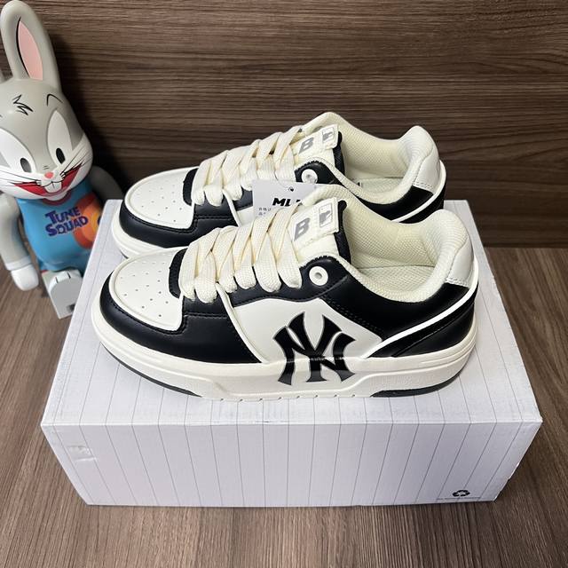 Top Version Mlb Chunky Liner Basic New York Yankees Low-Top Sneakers For Men And