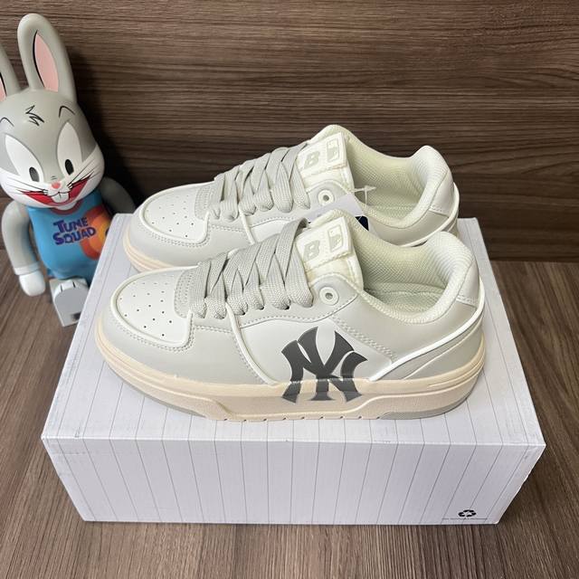 Top Version Mlb Chunky Liner Basic New York Yankees Low-Top Sneakers For Men And