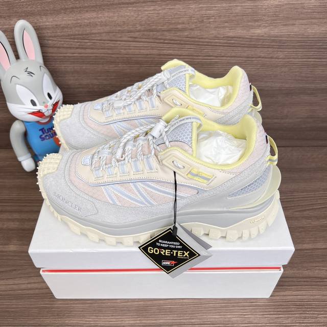 Top Version Moncler Trailgrip Mesh Lace-Up Round Toe Low-Top Sports Casual Shoes