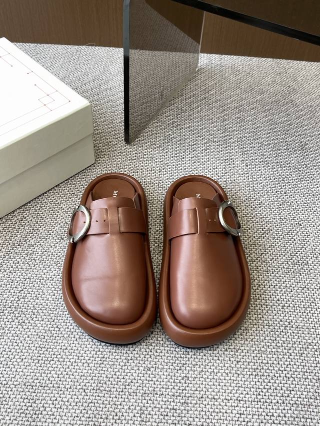 Alexander Mcqueen 25 Spring And Summer New Retro Big Toe Birkenstock Slippers. A