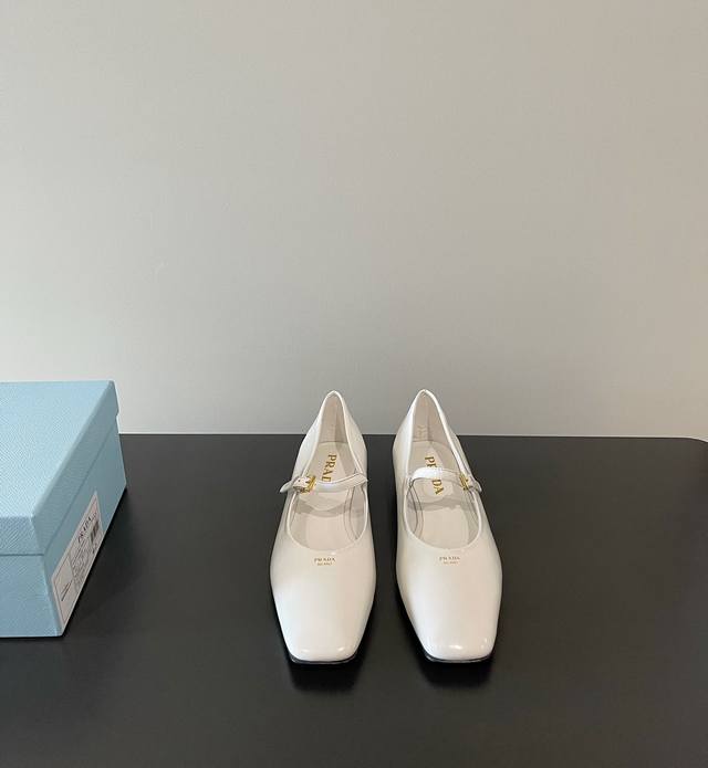 Prada Original Development And Purchasing Prada's Latest Flat Square Toe Mary Ja