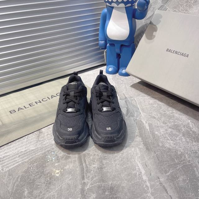 Factory Balenciaga Latest Generation 1.0 Balenciaga Triple S Balenciaga 19 Offic