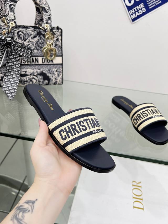 24 New Dio Embroidered Sandals In Jelly Color This Dway Sandal Is A New Product