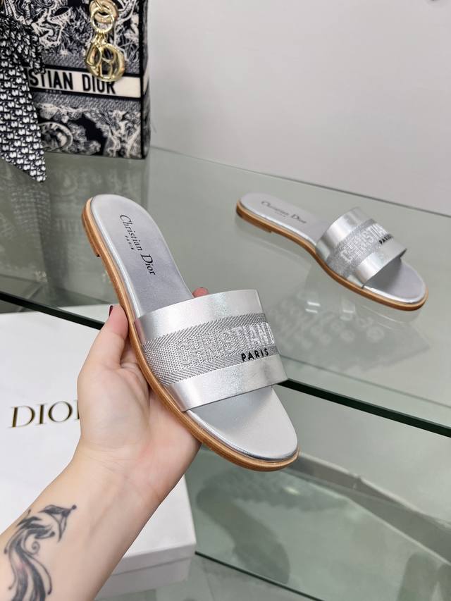 Dior Dior Spring And Summer New Women's Shoes Cd Letter Embroidered Logo Flat Co