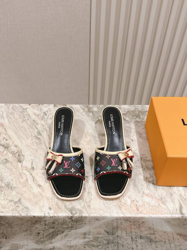 Lujia Early Spring New Arrival~Lv Spring And Summer Slippers, Too Colorful! Fash