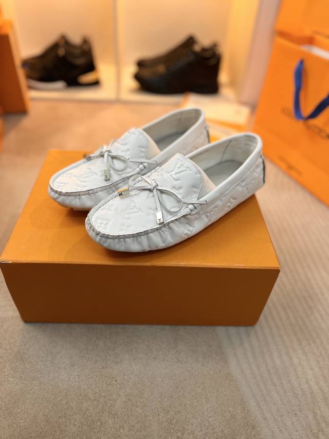 Men's Size 38-46 Louis Vuitton Classic Sports Series Lv. Driver Moccasin Series