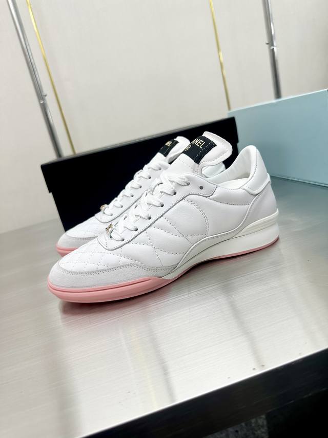 Chanel Chanel Thick-Soled Panda Sneakers Panda Biscuit Shoes Chanel Ss Popular P
