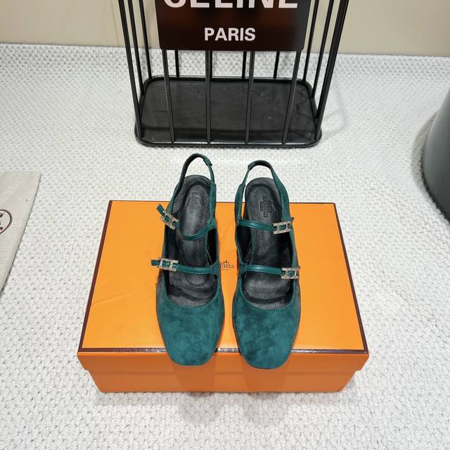 Factory: Exclusive Top Version H*Erms 2025Vs New Single Shoe Series Horizontal S