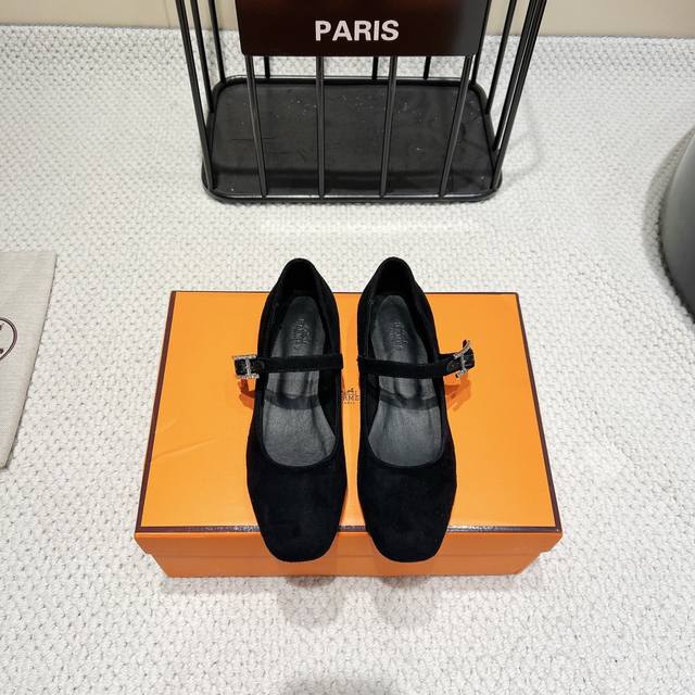 Factory: Exclusive Top Version H*Erms 2025Vs New Single Shoe Series Horizontal S