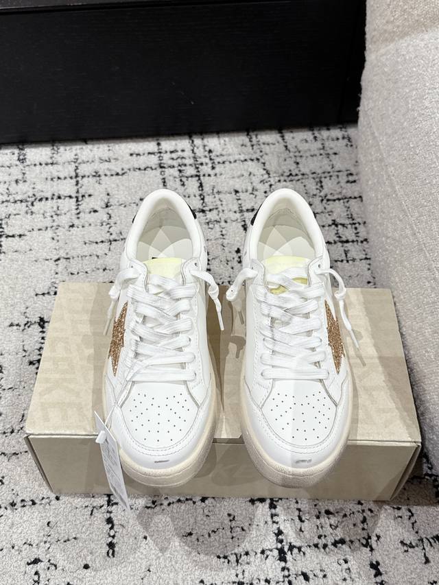 Women's Purchasing Agent Level Golden Goose Deluxe Brand2.0 25 The Latest Casual