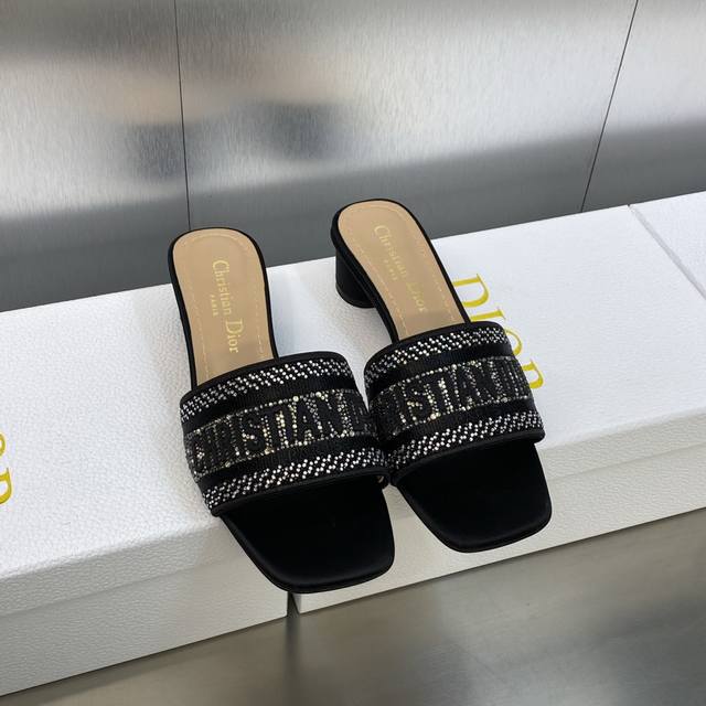 Factory P Price P Flat Thick Heel Dior Dway Spring And Summer New Flip Flops Col