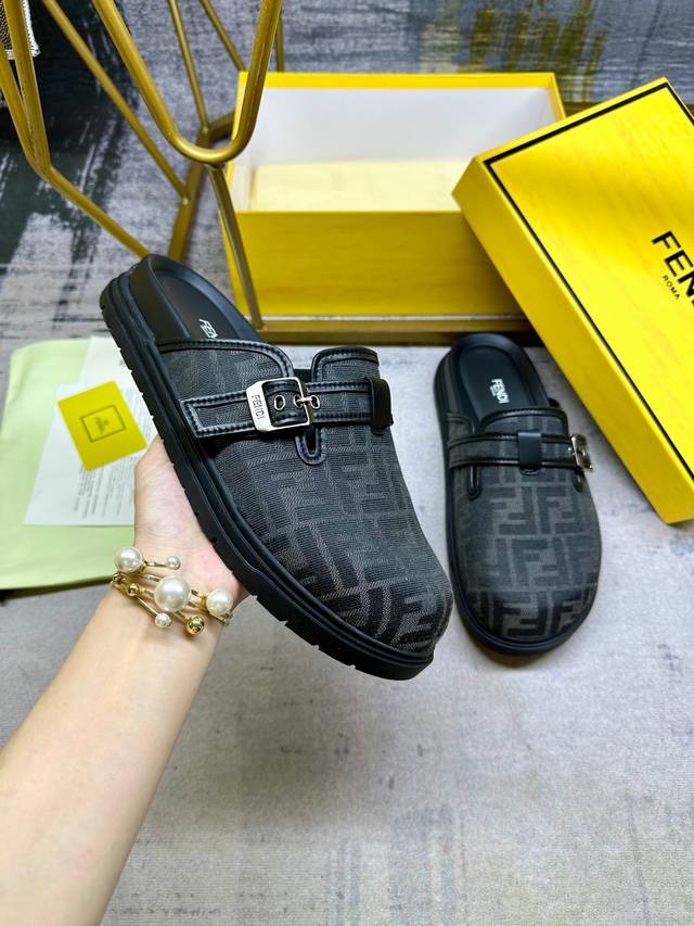 Fendi Latest Round-Toed Flat Slippers, Gray Ff Jacquard Fabric, Black Leather De