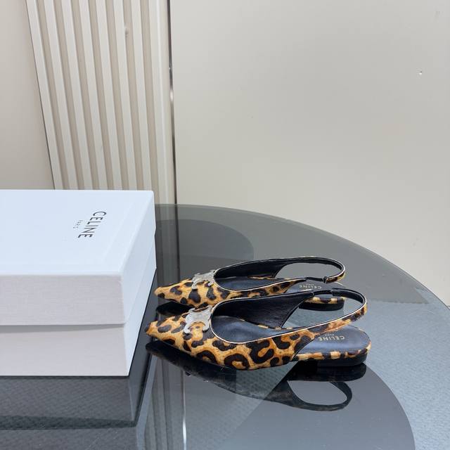 Factory Price Horsehair Celine Arc De Triomphe Pointed Flat Sandals Fall In Love