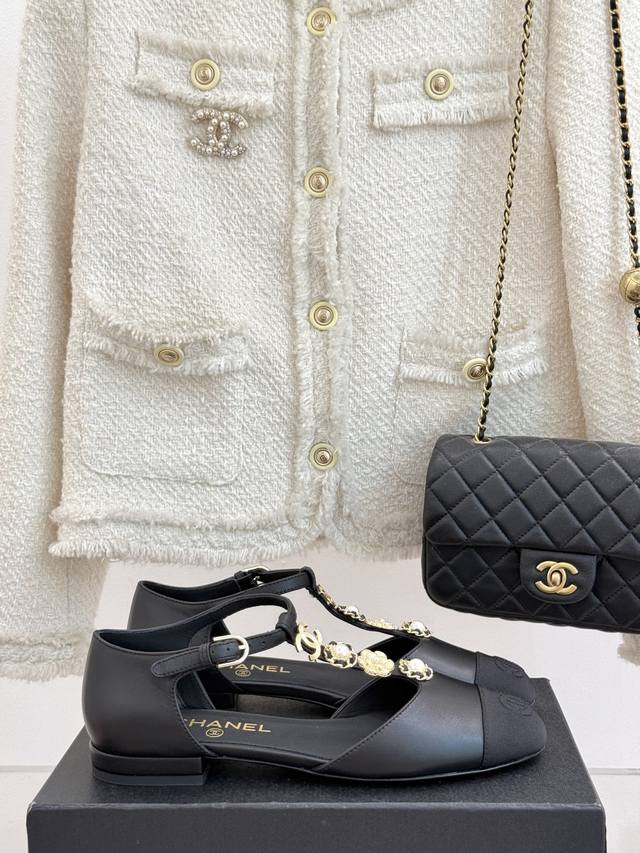 Factory Price Chane* Chance Classic Spring And Summer Double C Buckle T-Strap Ma