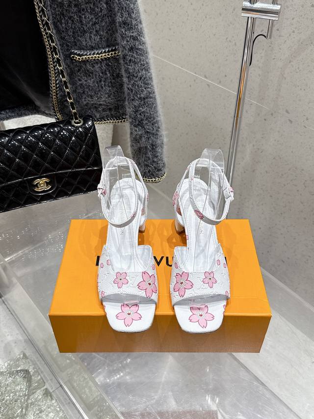 Top Version Louis Vuitton Lv Swing High Heels, The Hottest And Latest Metal Heel