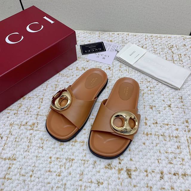 Factory High Version Gucci Summer Latest Sandals, Slippers, Beach Shoes Versatil