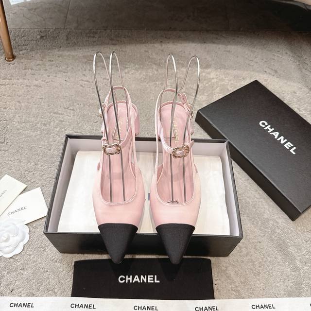 Chane* Chanel 25P Spring And Summer Haute Couture Show Series Double C Wedge San