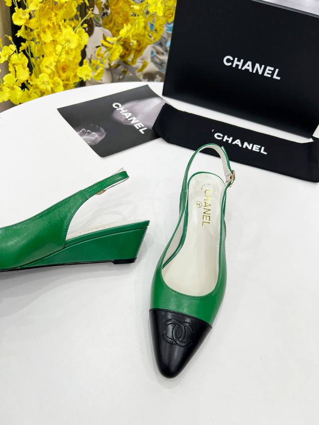 Chanel 25 New Diamond Buckle Color Matching Sheepskin Pointed Lace-Up Wedge Heel