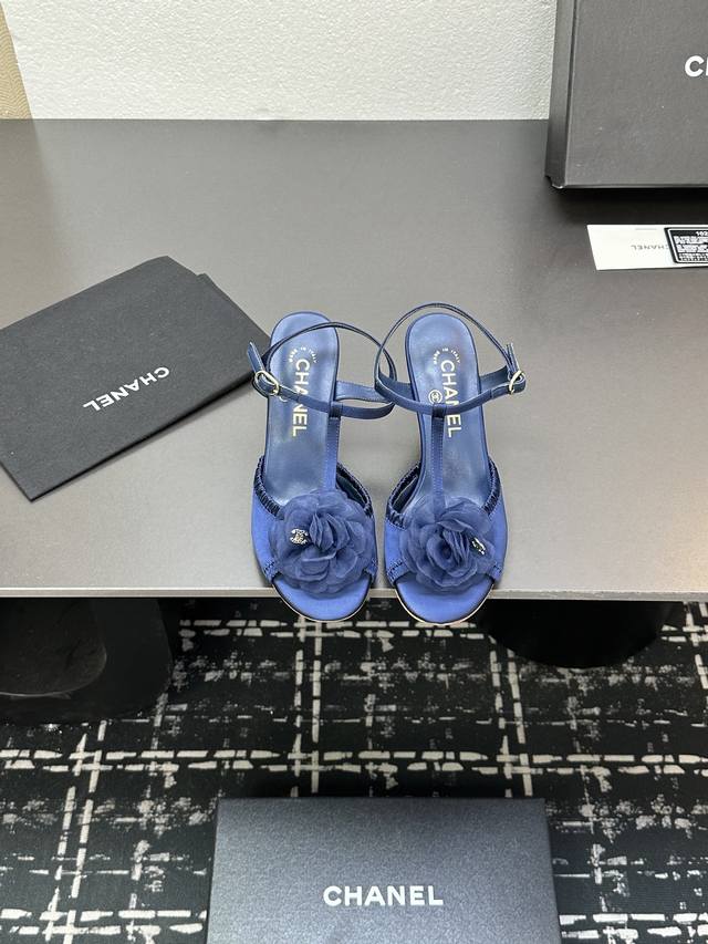 2025 A Versatile Series Worn By Many Celebrities And Internet Celebrities, And P