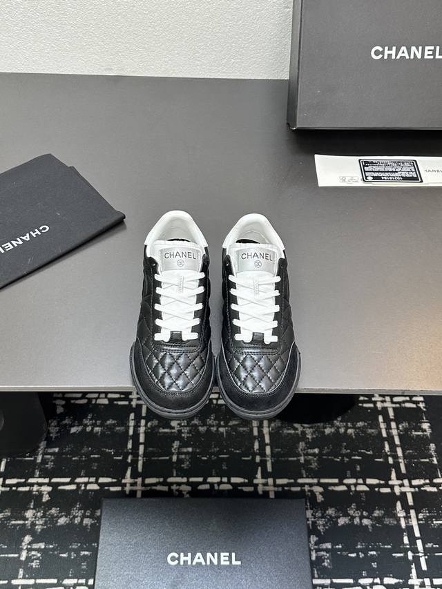 Factory Price Chanel 24A Latest Diamond-Shaped Baseball Shoes And Sports Shoes!