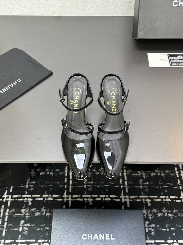 Chane* Chanel 25P Spring And Summer New Product Series Double C High Heel Slippe