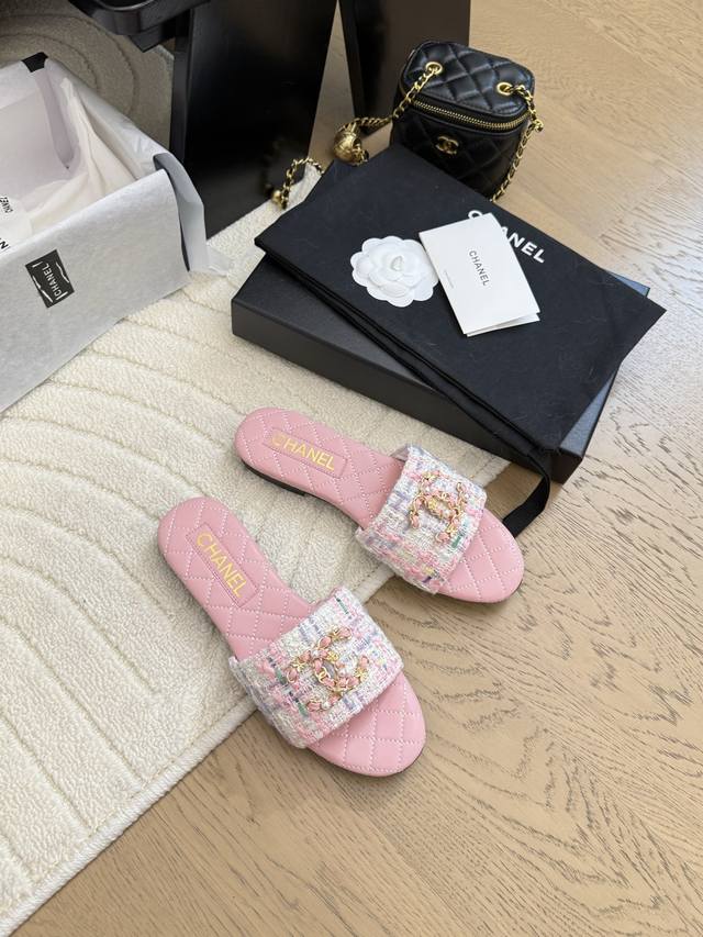 Chanel 25P Spring And Summer New Double C Slippers Upper Woven, Sheepskin Lining