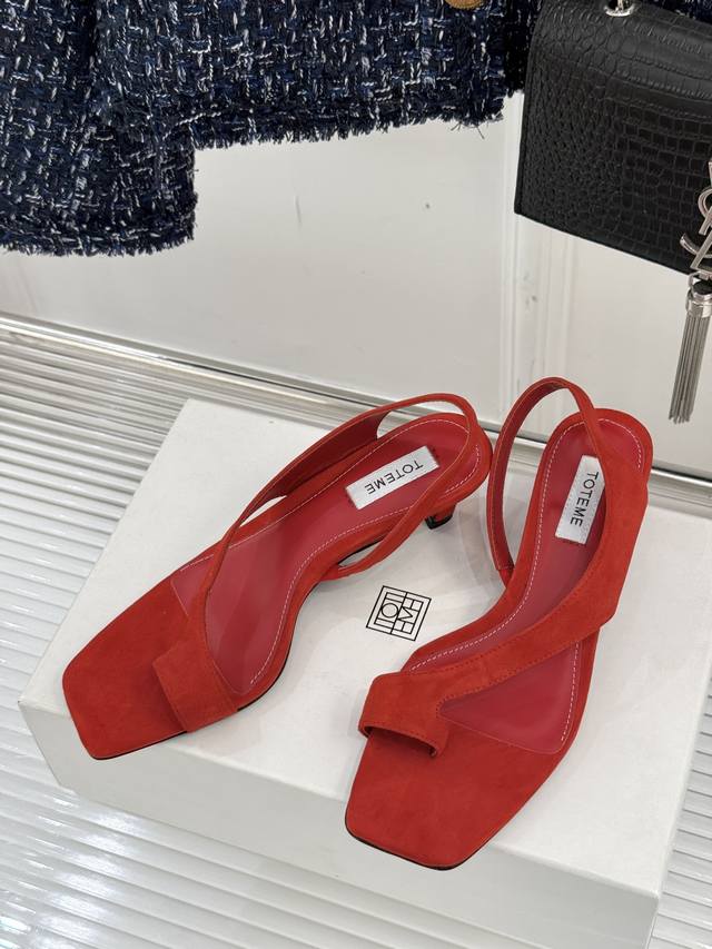 Factory Price New Product Of Niche Fashion Brand Toteme 25Ss Flip-Flops The Most