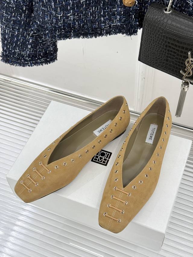 Factory Price Toteme 25Ss Riveted Square Toe Single Shoe I Was Attracted By It A