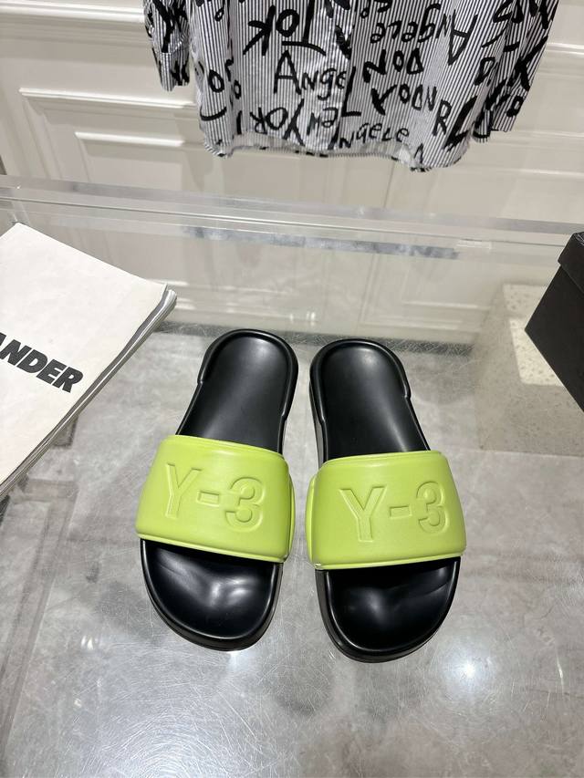 Factory Y-3 25S Early Spring Flat Slippers Are Simply The King Of This Year's Fa