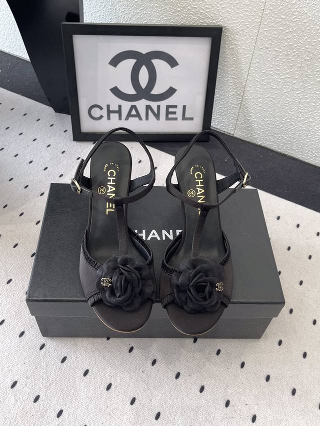 Chanel New Summer Sandals, High Quality Shipment, A Versatile Series That Is Pop