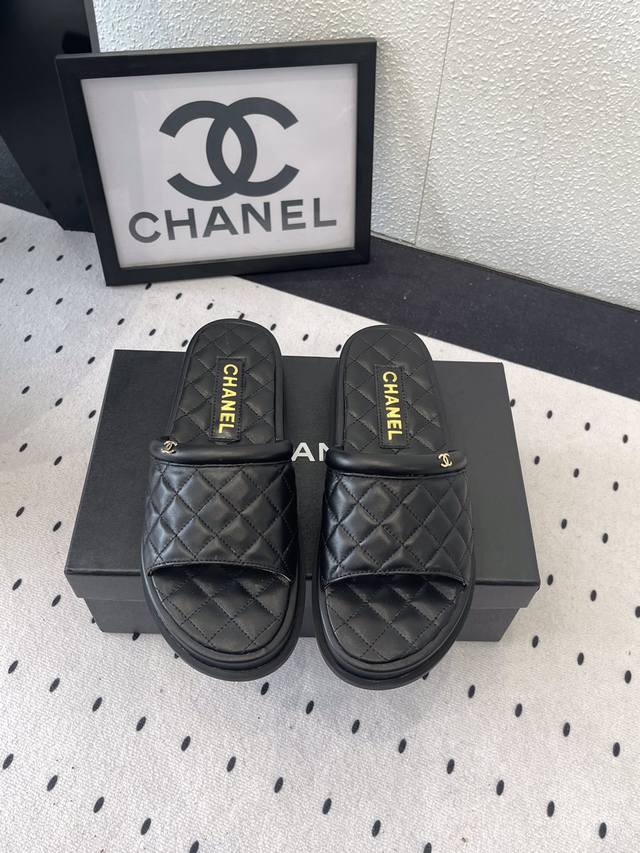Chanel New Spring And Summer Slippers Are Worn By Many Celebrities And Internet