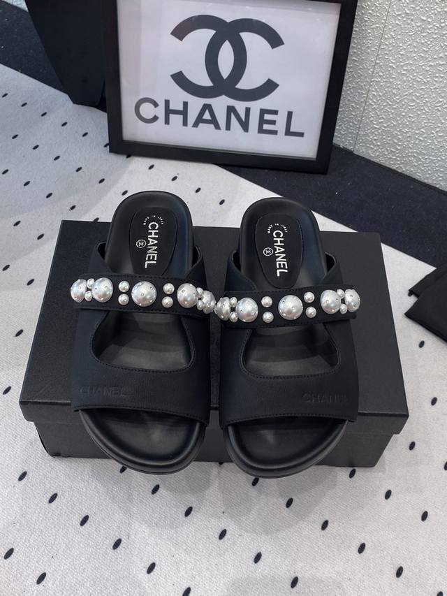 Chanel New Early Spring Slippers High Version Shipped On Major Social Platforms,