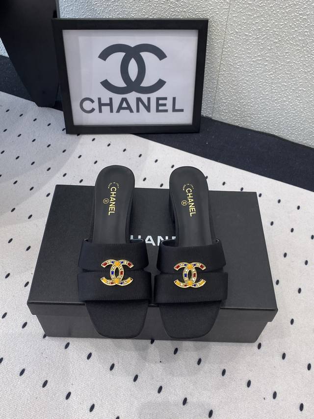 Chanel New Spring And Summer Casual Slippers High Version Shipped Many Celebriti