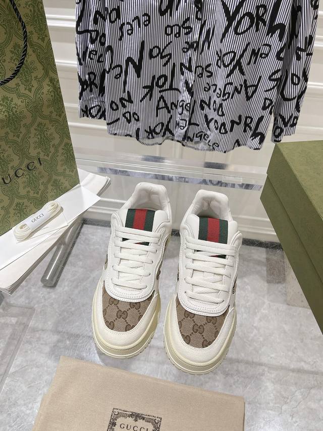 New Gucci Retro Old-Fashioned Sneakers, White Shoes, Board Shoes 23Ss Latest Hot