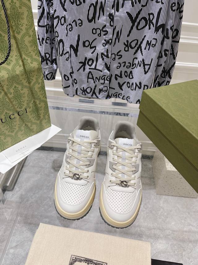 Factory Gucci Gucci's Latest Couple Casual Sports Shoes. Original Purchase, Deve