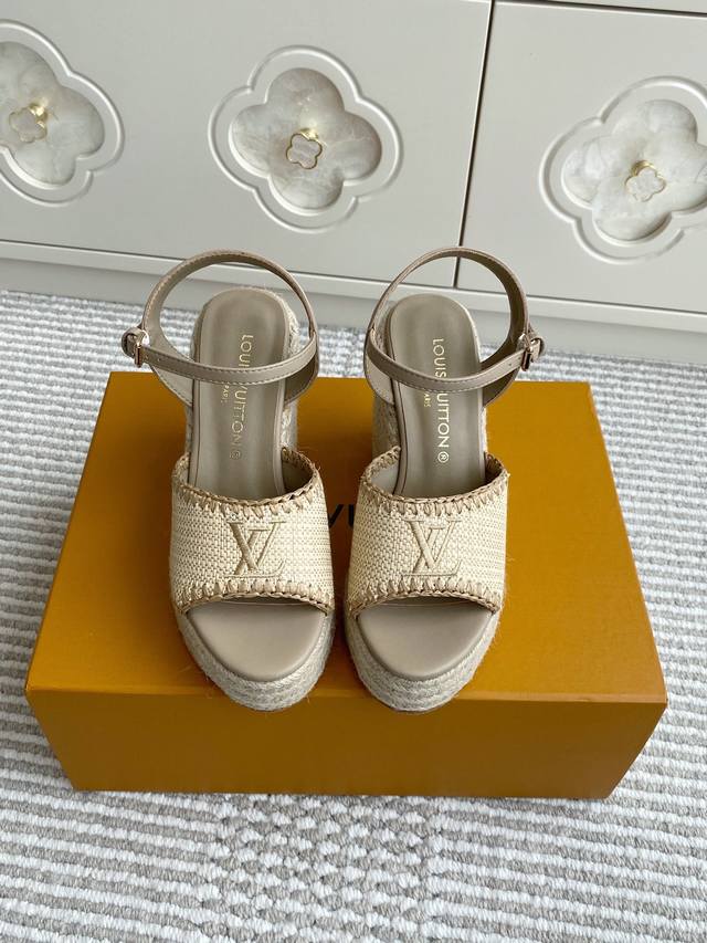 L&V Lv Raffia Straw Wedge Sandals Top Quality This Helios Wedge Sandal Is From T