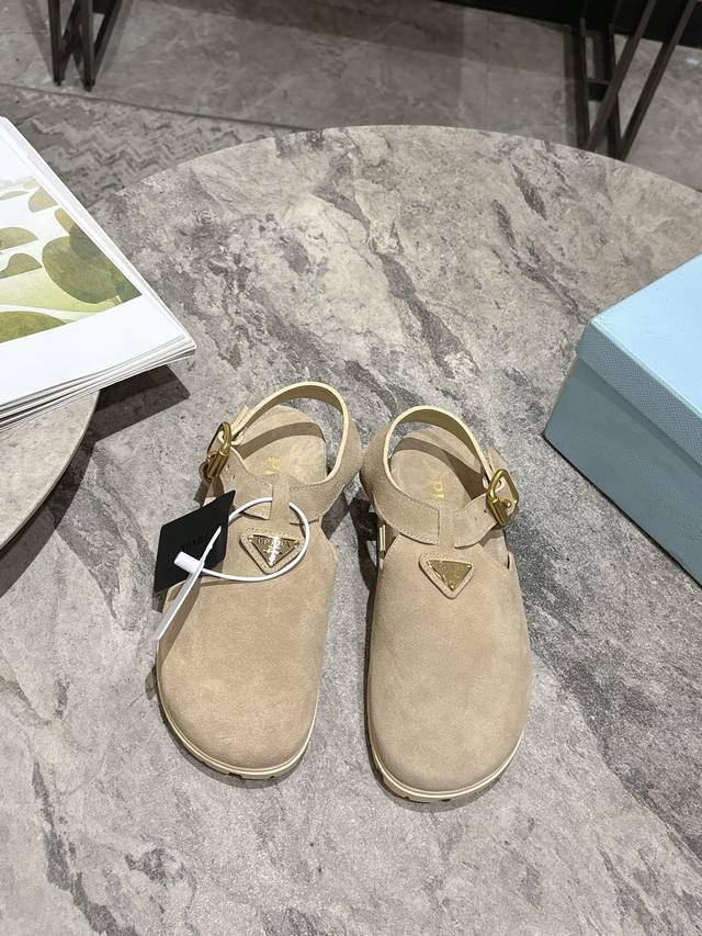 Top Quality Prada Fw25 New Arrival Prada 2025 Women's New Roman Closed Toe Sanda